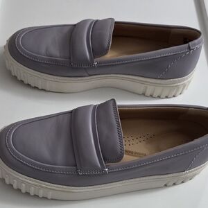Clarks "Mayhill Cove" Women's Penny Loafer in Light Lavender
